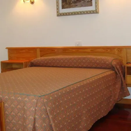 San Juan Ii Отель О-Касаль-Понтеведра